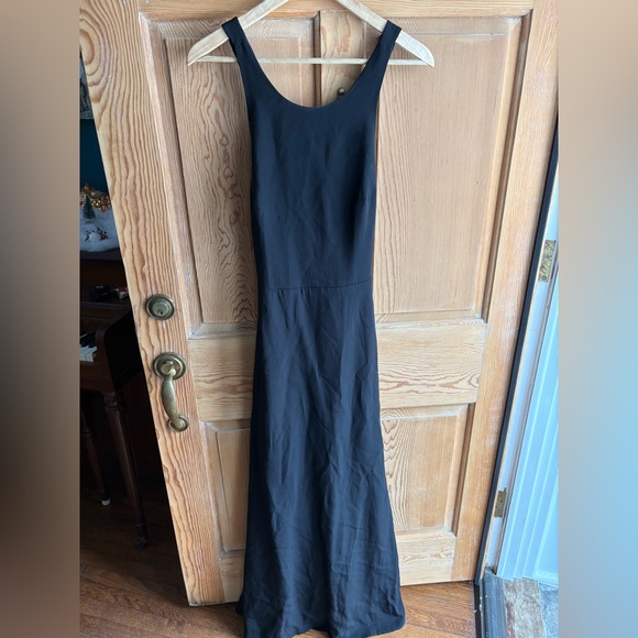 Armani Collezioni Dresses & Skirts - Vintage Silk Blend Armani Collezioni Black Crossback Dress Size 10